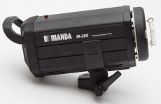 Mikrosat Manda M-300 stúdióvaku (300Ws) Fotó-Videó kiegészítők - Vaku - Stúdió vaku - 287674