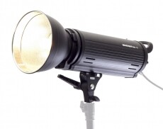 Mikrosat Mikrosat Basic 10 vaku szett (2x 1000Ws) Fotó-Videó kiegészítők - Vaku - Stúdió vaku - 296449