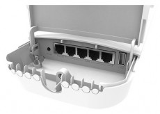 MikroTik OmniTIK 5 ac L4 Vezeték nélküli Access Point Iroda és számítástechnika - Hálózat - Vezeték nélküli adapter - 387338