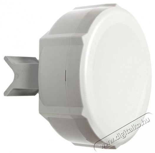 MikroTik SXTG 2.4Ghz 802.11b/g/n Dual Chain CPE/AP 60 fokos szektor antennával Tv kiegészítők - Antenna - Kültéri antenna - 410247