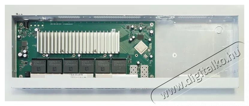 MikroTik CRS326-24G-2S+RM Router Iroda &eacute;s sz&aacute;m&iacute;t&aacute;stechnika - H&aacute;l&oacute;zat - Router - 532658