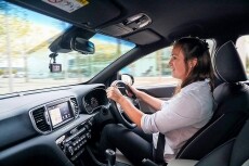 MIO MiVue 733 Wi-Fi 2,7 autós kamera Fényképezőgép / kamera - Autós fedélzeti kamera - 342684