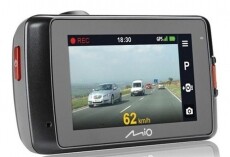 MIO MiVue 698 Dual autós kamera Fényképezőgép / kamera - Autós fedélzeti kamera - 324404