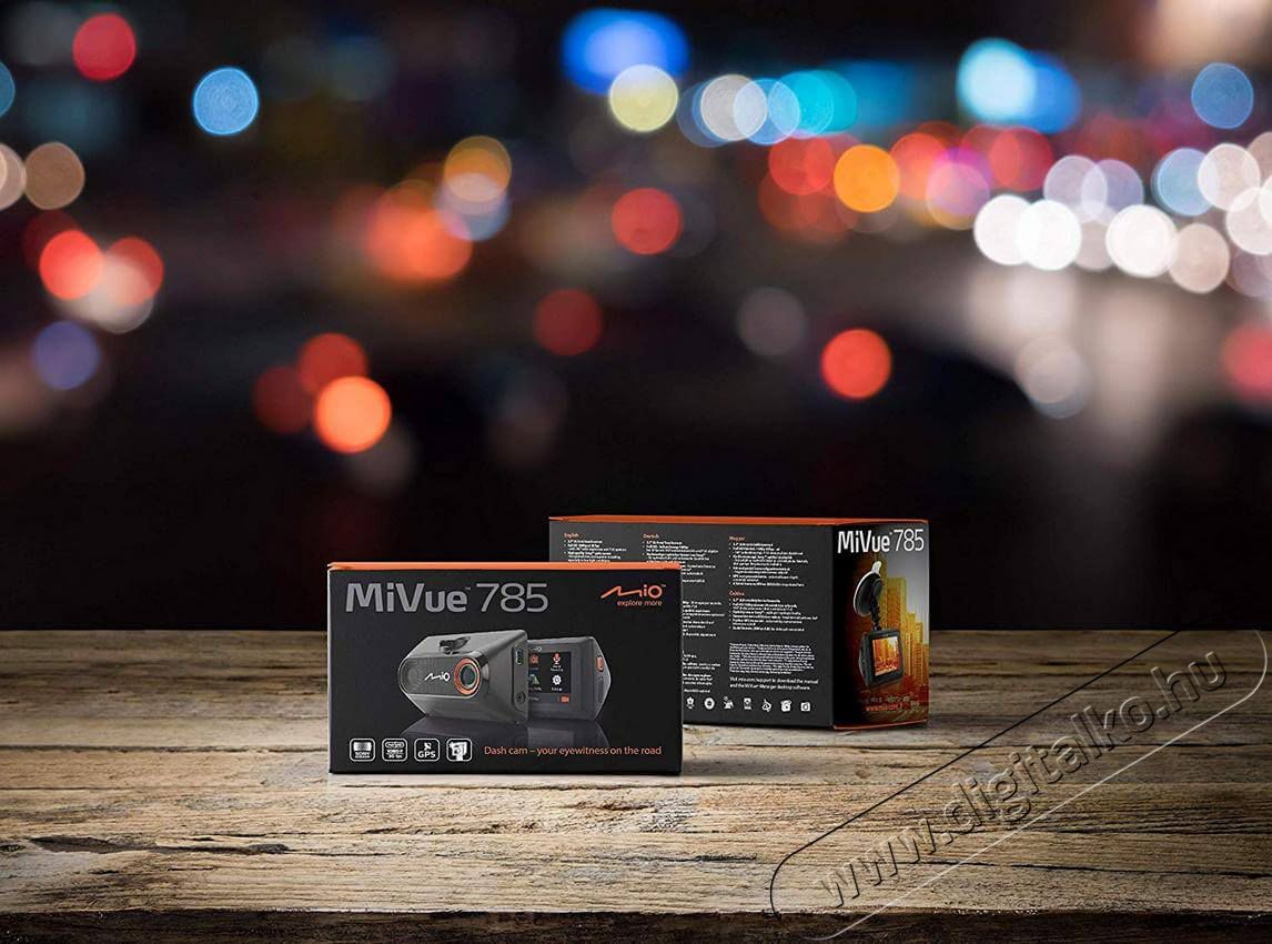 MIO MiVue 785 2,7 érintőképernyős autós kamera Fényképezőgép / kamera - Autós fedélzeti kamera - 342688