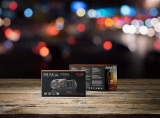 MIO MiVue 785 2,7 érintőképernyős autós kamera Fényképezőgép / kamera - Autós fedélzeti kamera - 342688