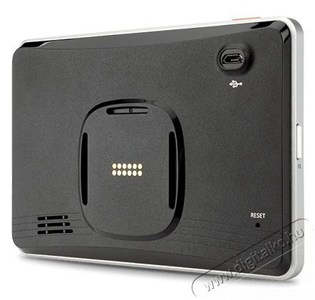 MIO Spirit 7700 Truck Full Europe LM 5 GPS aut&oacute;s navig&aacute;ci&oacute; Aut&oacute;hifi / Aut&oacute; felszerel&eacute;s - GPS navig&aacute;ci&oacute; - GPS navig&aacute;ci&oacute; - 411677