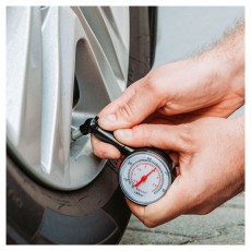 MNC 55779 analóg keréknyomás ellenörző Autóhifi / Autó felszerelés - Autós / autóhifi kiegészítő - Egyéb autós kiegészítő - 514962