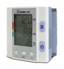 Momert 3101 csuklós vérnyomásmérő Szépségápolás / Egészség - Vérnyomásmérő - Csukló vérnyomásmérő - 291849