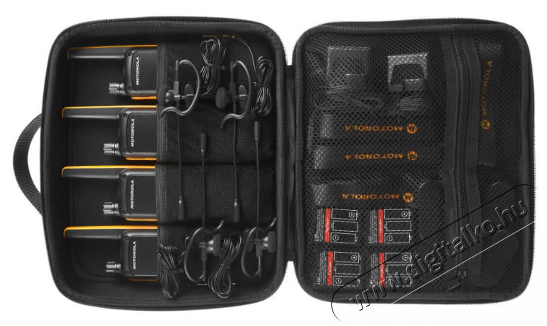 Motorola Talkabout T82 Extreme Quad walkie talkie Mobil / Kommunikáció / Smart - Walkie-Talkie / PMR rádió - Walkie-Talkie / PMR rádió - 336793