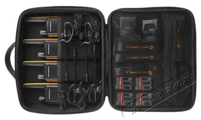 Motorola Talkabout T82 Extreme Quad walkie talkie Mobil / Kommunikáció / Smart - Walkie-Talkie / PMR rádió - Walkie-Talkie / PMR rádió - 336793