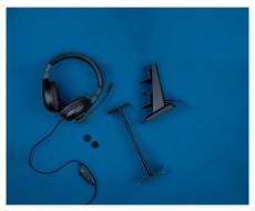 NACON Essential Pack PS4 headset csomag Audio-Video / Hifi / Multimédia - Fül és Fejhallgatók - Fejhallgató mikrofonnal / headset - 415833
