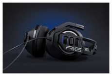NACON Plantronics RIG 300PRO HS PS5 fekete gamer headset Audio-Video / Hifi / Multimédia - Fül és Fejhallgatók - Fejhallgató mikrofonnal / headset - 466672