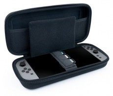 NACON 2809494 Nintendo Switch 2 fekete utazótok + fólia Iroda és számítástechnika - Játék konzol - Kiegészítő - 506893