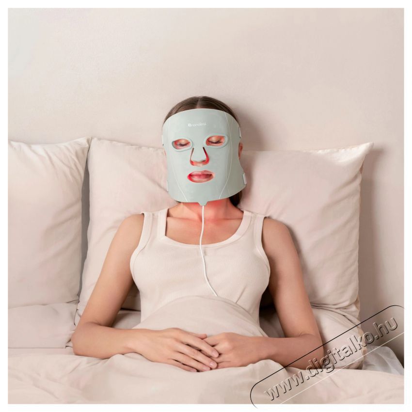 Nanoleaf LED Light Therapy Sz&eacute;ps&eacute;g&aacute;pol&aacute;s / Eg&eacute;szs&eacute;g - Egy&eacute;b sz&eacute;ps&eacute;g / eg&eacute;szs&eacute;g term&eacute;k - 518922