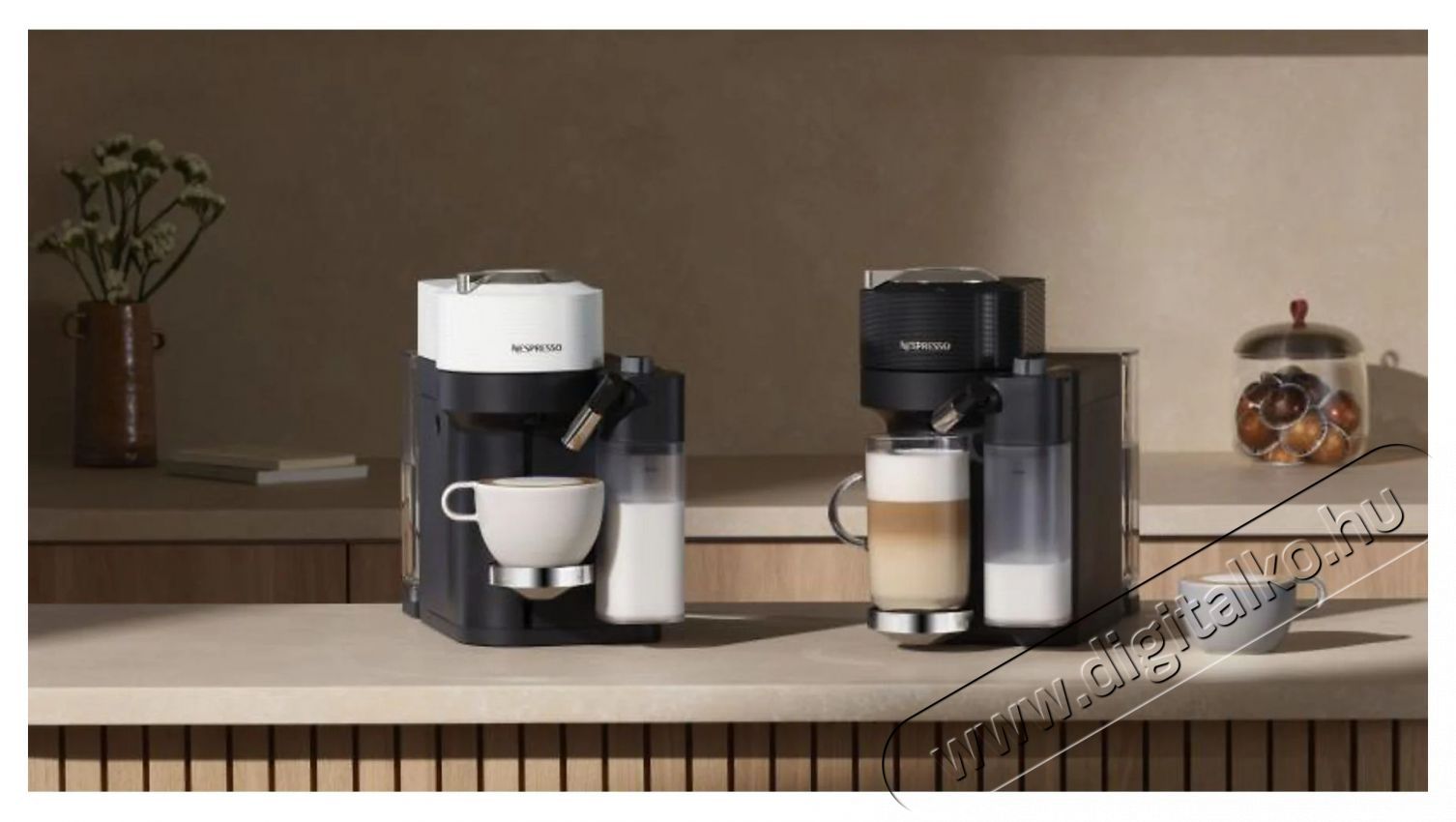 Nespresso De'Longhi Vertuo Lattissima White ENV300.W Konyhai term&eacute;kek - K&aacute;v&eacute;főző / k&aacute;v&eacute;&ouml;rlő / kieg&eacute;sz&iacute;tő - Kapszul&aacute;s / podos k&aacute;v&eacute;főző - 512744