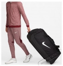 NIKE Club Team Roll sportt&aacute;ska, Fekete Sz&eacute;ps&eacute;g&aacute;pol&aacute;s / Eg&eacute;szs&eacute;g - Egy&eacute;b sz&eacute;ps&eacute;g / eg&eacute;szs&eacute;g term&eacute;k - 534480