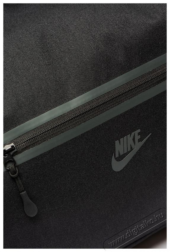 NIKE Elemental Premium uniszex sportt&aacute;ska, Fekete H&aacute;ztart&aacute;s / Otthon / K&uuml;lt&eacute;r - J&aacute;t&eacute;k / Sport - Kieg&eacute;sz&iacute;tő - 534491