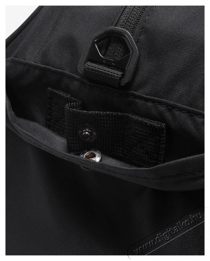 NIKE Gym Club sportt&aacute;ska, 24 literes, Fekete Sz&eacute;ps&eacute;g&aacute;pol&aacute;s / Eg&eacute;szs&eacute;g - Egy&eacute;b sz&eacute;ps&eacute;g / eg&eacute;szs&eacute;g term&eacute;k - 534485