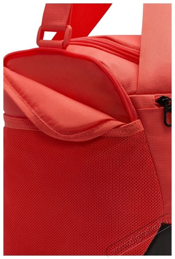 NIKE Sportt&aacute;ska, Fekete, Korallsz&iacute;n Sz&eacute;ps&eacute;g&aacute;pol&aacute;s / Eg&eacute;szs&eacute;g - Egy&eacute;b sz&eacute;ps&eacute;g / eg&eacute;szs&eacute;g term&eacute;k - 534475