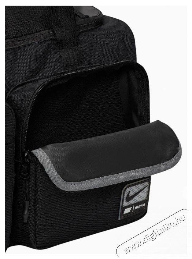 NIKE Utility Power 2.0 S Sportt&aacute;ska, fekete Fot&oacute;-Vide&oacute; kieg&eacute;sz&iacute;tők - Fot&oacute;-vide&oacute; t&aacute;ska / tok - Egy&eacute;b t&aacute;ska / tok - 535481