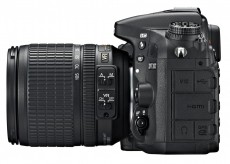 Nikon D7100 + 18-105mm VR Kit F&eacute;nyk&eacute;pezőg&eacute;p / kamera - DSLR t&uuml;k&ouml;rreflexes f&eacute;nyk&eacute;pezőg&eacute;p - 258621