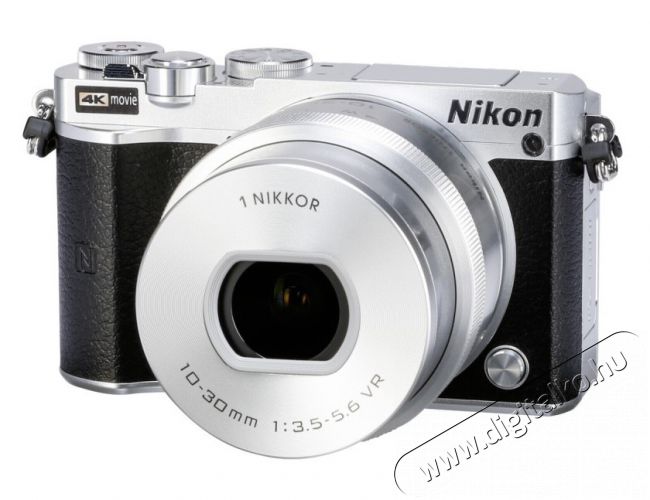 Nikon 1 J5 + 10-30mm PD VR Kit - ezüst (2 év garancia!) Fényképezőgép / kamera - MILC cserélhető objektíves kompakt fényképezőgép - 288857