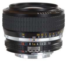 Nikon 50mm f/1,2 AI objektív Fotó-Videó kiegészítők - Objektív - Fix fókuszú objektív - 296703