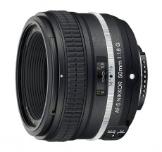 Nikon 50mm f/1,8G AF-S Special Edition objektív Fotó-Videó kiegészítők - Objektív - Fix fókuszú objektív - 296720