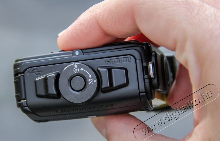 Nikon CoolPix AW130 Outdoor kit (2 év garancia!) - sárga Fényképezőgép / kamera - Kompakt fényképezőgép - Kaland és vízálló fényképezőgép - 290319