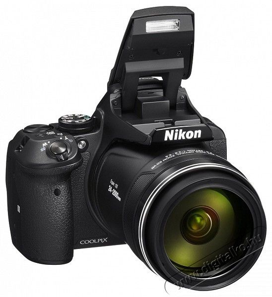 Nikon CoolPix P900 - fekete (2&eacute;v garancia!) F&eacute;nyk&eacute;pezőg&eacute;p / kamera - Ultrazoom f&eacute;nyk&eacute;pezőg&eacute;p - K&ouml;zepes m&eacute;retű - 287503