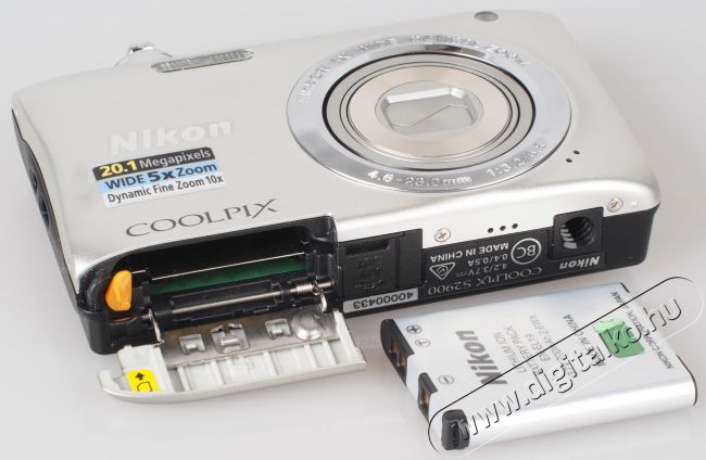 Nikon CoolPix S2900 - ezüst (2 év garancia!) Fényképezőgép / kamera - Kompakt fényképezőgép - Normál tudású kompakt - 282096