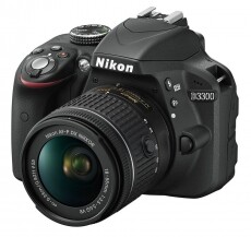 Nikon D3300 + 18-55mm AF-P VR Kit (3 év garancia!) Fényképezőgép / kamera - DSLR tükörreflexes fényképezőgép - 296697