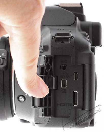 Nikon D5300 + 18-55mm AF-P VR Kit - fekete (3 év garancia!) Fényképezőgép / kamera - DSLR tükörreflexes fényképezőgép - 296693