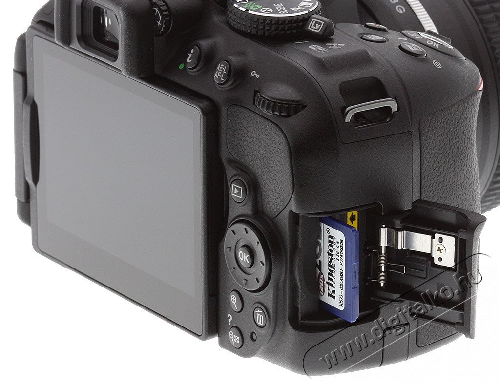 Nikon D5300 + 18-55mm AF-P VR Kit - fekete (3 év garancia!) Fényképezőgép / kamera - DSLR tükörreflexes fényképezőgép - 296693