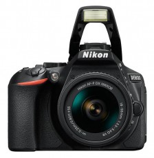 Nikon D5600 + 18-140mm VR Digitális fényképezőgép Fényképezőgép / kamera - DSLR tükörreflexes fényképezőgép - 315006