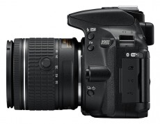 Nikon D5600 + 18-140mm VR Digitális fényképezőgép Fényképezőgép / kamera - DSLR tükörreflexes fényképezőgép - 315006