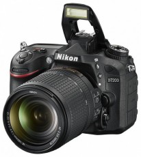 Nikon D7200 + 18-140mm VR (VBA450K002) Digitális fényképezőgép Fényképezőgép / kamera - DSLR tükörreflexes fényképezőgép - 287505