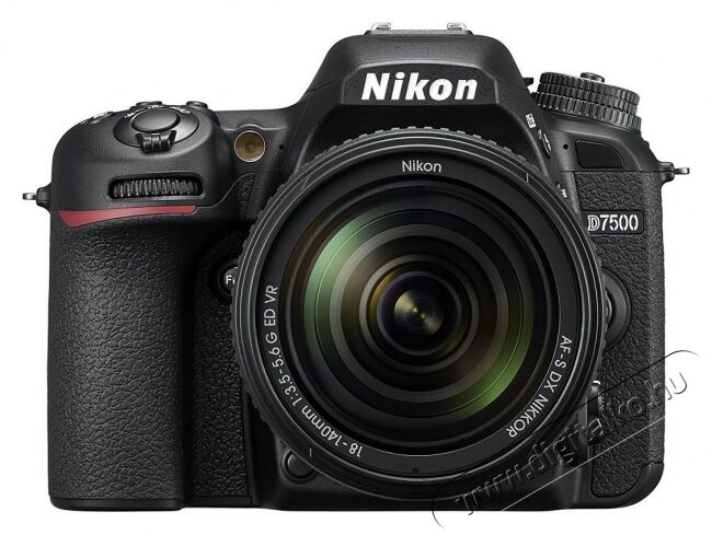 Nikon D7500 + AF-S 18-140mm VR Digitális fényképezőgép Fényképezőgép / kamera - DSLR tükörreflexes fényképezőgép - 342040