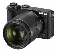Nikon 1 J5 + 10-100mm VR Kit - fekete (2 év garancia!) Fényképezőgép / kamera - MILC cserélhető objektíves kompakt fényképezőgép - 288854
