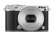 Nikon 1 J5 + 10-30mm PD VR Kit - ezüst (2 év garancia!) Fényképezőgép / kamera - MILC cserélhető objektíves kompakt fényképezőgép - 288857