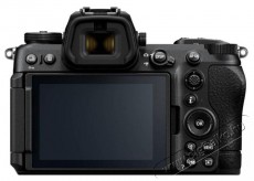 Nikon Z6 III + Z 24-70mm f/4 S Fényképezőgép / kamera - Ultrazoom fényképezőgép - Közepes méretű - 520133