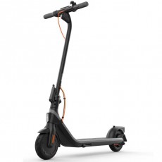 Ninebot KickScooter E2 E Plus Háztartás / Otthon / Kültér - Játék / Sport - Roller / segway / gördeszka - 475632