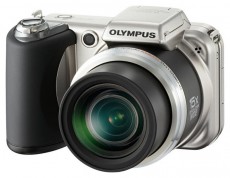 Olympus SP-600 UZ ezüst-fényképezőgép Fényképezőgép / kamera - Ultrazoom fényképezőgép - Közepes méretű - 252416
