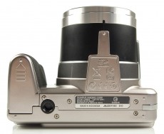 Olympus SP-800 UZ ezüst-kamera Fényképezőgép / kamera - Ultrazoom fényképezőgép - Közepes méretű - 252418