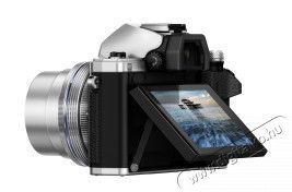 Olympus E-M10 II + 14-42mm EZ - ez&uuml;st/ez&uuml;st F&eacute;nyk&eacute;pezőg&eacute;p / kamera - MILC cser&eacute;lhető objekt&iacute;ves kompakt f&eacute;nyk&eacute;pezőg&eacute;p - 295359