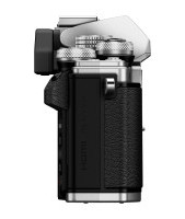 Olympus E-M10 II + 14-42mm EZ - ez&uuml;st/ez&uuml;st F&eacute;nyk&eacute;pezőg&eacute;p / kamera - MILC cser&eacute;lhető objekt&iacute;ves kompakt f&eacute;nyk&eacute;pezőg&eacute;p - 295359