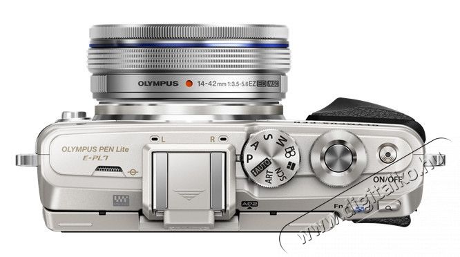 Olympus E-PL7 Pancake + 14-42mm + 40-150mm Kit - feh&eacute;r F&eacute;nyk&eacute;pezőg&eacute;p / kamera - MILC cser&eacute;lhető objekt&iacute;ves kompakt f&eacute;nyk&eacute;pezőg&eacute;p - 287532