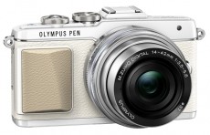 Olympus E-PL7 + 14-42mm EZ (EZ-M1442EZ) Pancake Zoom Kit - feh&eacute;r/ez&uuml;st F&eacute;nyk&eacute;pezőg&eacute;p / kamera - MILC cser&eacute;lhető objekt&iacute;ves kompakt f&eacute;nyk&eacute;pezőg&eacute;p - 281418