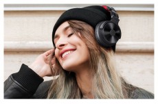 ONEODIO Pro M Bluetooth fekete headset Audio-Video / Hifi / Multimédia - Fül és Fejhallgatók - Fejhallgató - 514725