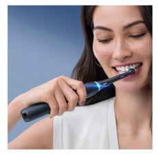 Oral-B iO Series 8 2 db-os fekete+fehér elektromos fogkefe szett Szépségápolás / Egészség - Száj / fog ápolás - Elektromos fogkefe - 442485